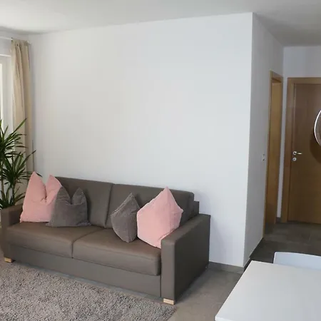 Larcher - Manzoni * Μεράνο