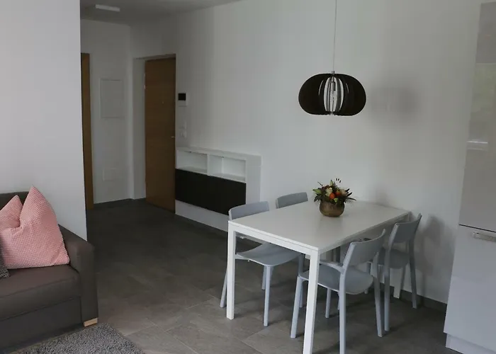 Larcher - Manzoni アパート メラーノ